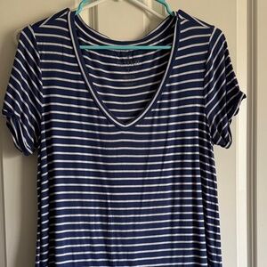 American Eagle Soft and Sexy Striped V-Neck Women's Top Size M